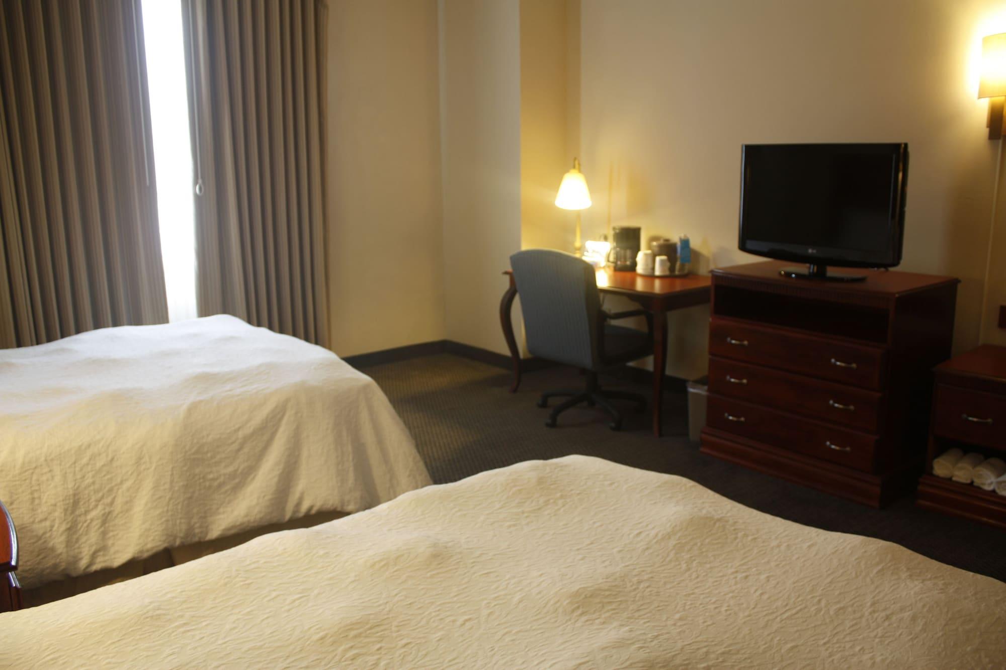Hampton Inn Tampico Airport Экстерьер фото