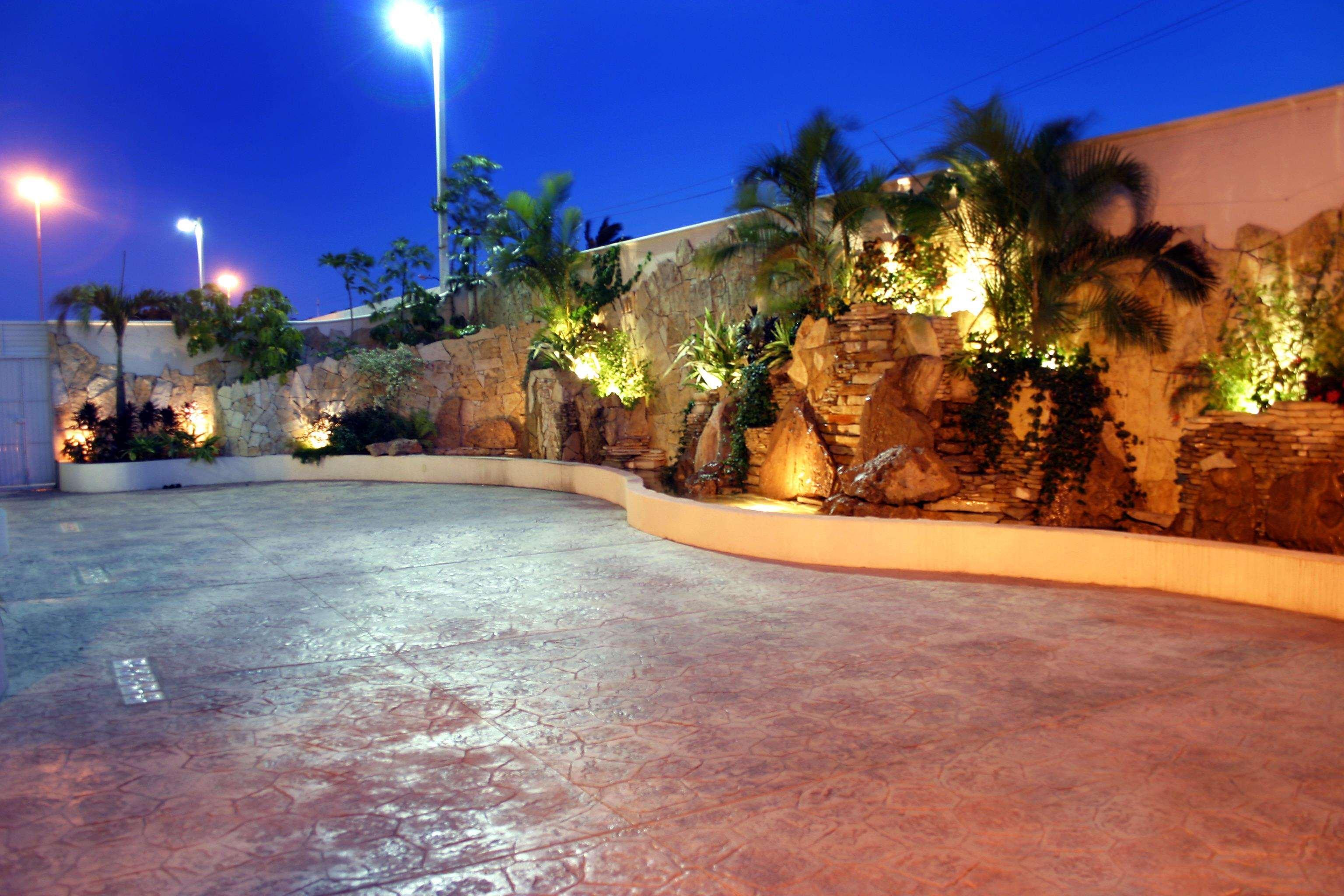 Hampton Inn Tampico Airport Экстерьер фото